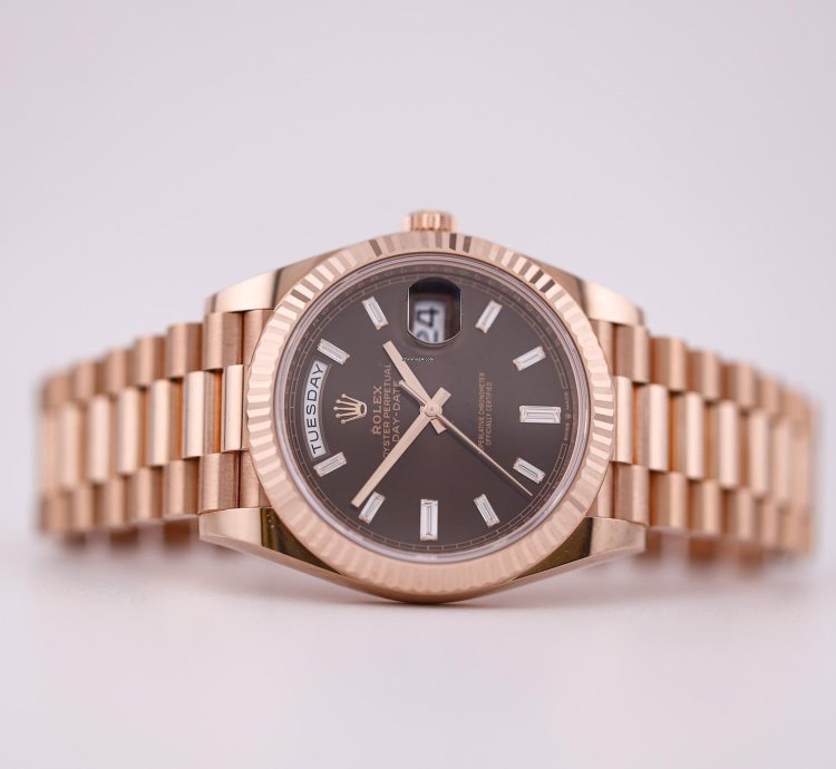Rolex Day-date 40 Chocolate Baguette 2021 Full Set