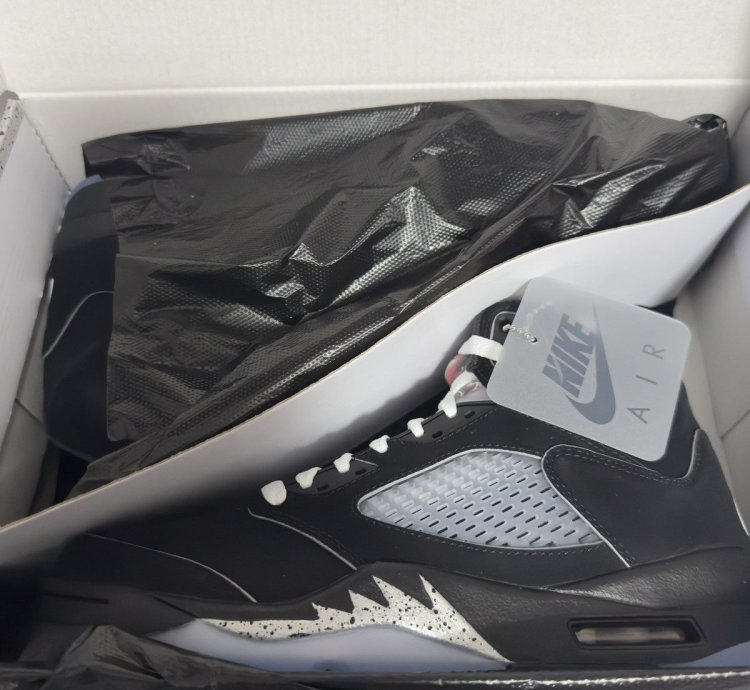Air Jordan 5 Retro Og - Black Metallic