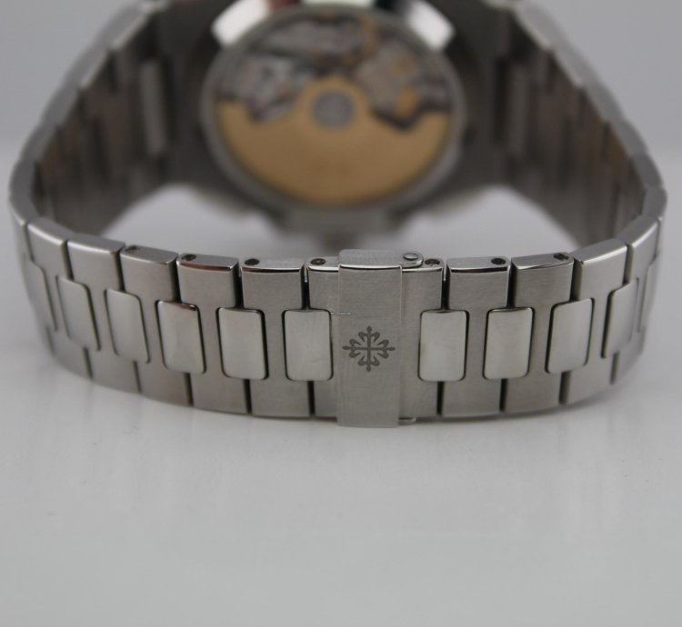 Patek Philippe Nautilus 5980 1a-001 2012 Full Set