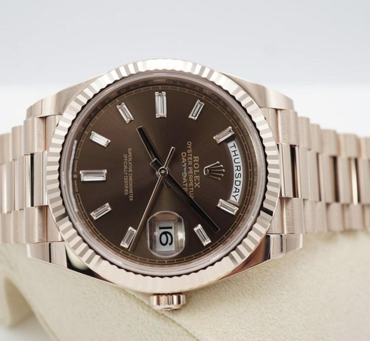 Rolex Day-date 40 Chocolate Baguette 2024 Neu Everose Full Set