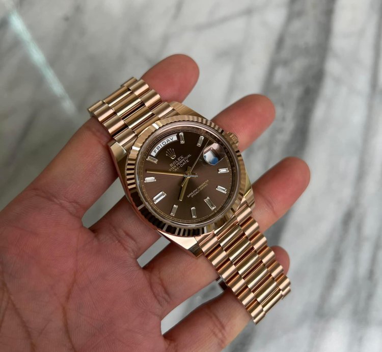 Rolex Day-date 40 Chocolate Baguette Dial 18k Rose Gold