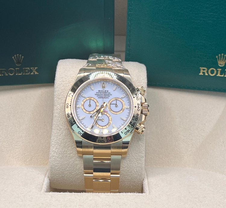 Rolex Daytona Cosmograph Daytona White Dial Full Yellow Gold