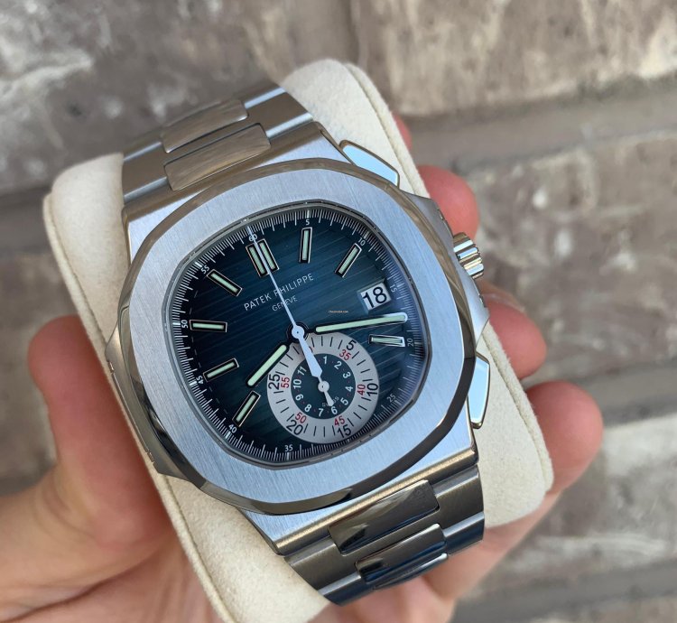 Patek Philippe Nautilus 5980 1a-001 Blue Nautilus