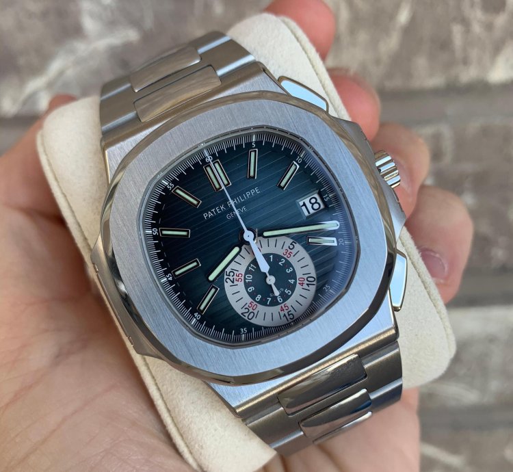 Patek Philippe Nautilus 5980 1a-001 Blue Nautilus