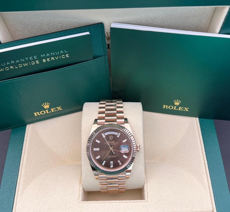 Rolex Day-date 40 Chocolate Baguette Dial Rose Gold