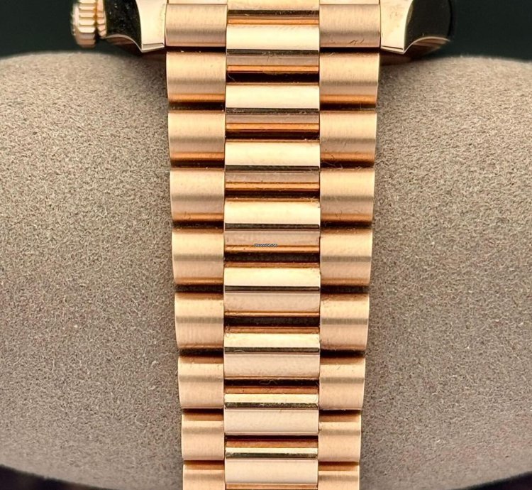 Rolex Day-date 40 Chocolate Brown Rose Gold