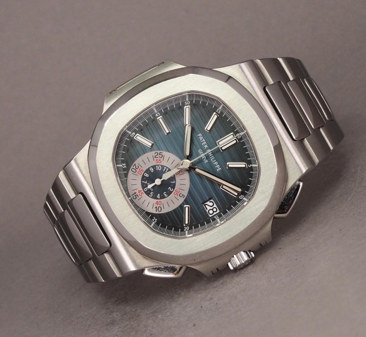 Patek Philippe Nautilus 5980 1a-001 Geneva Seal - 12 2007 - 2020 Ad Service