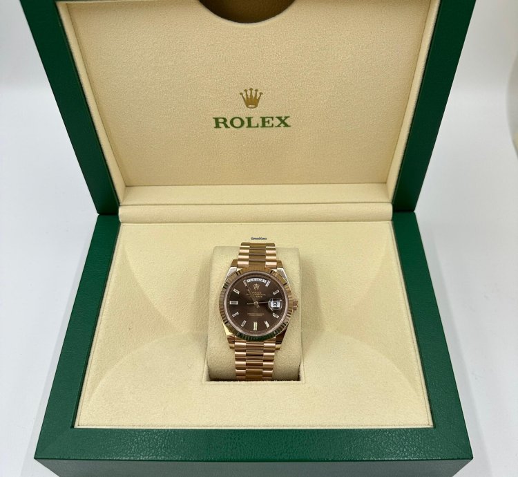Rolex Day-date 40 Chocolate Diamonds Dial