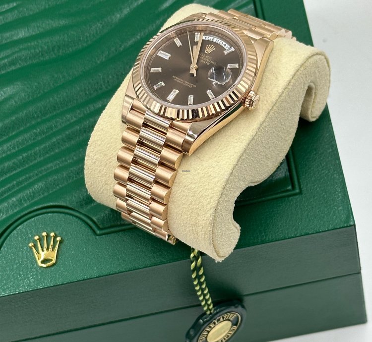 Rolex Day-date 40 Chocolate Diamonds Dial