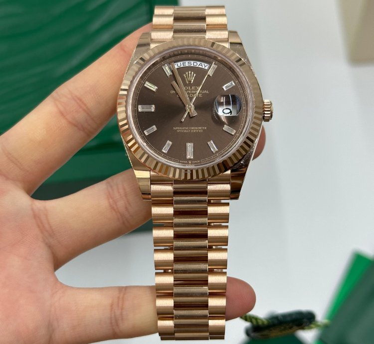 Rolex Day-date 40 Chocolate Diamonds Dial
