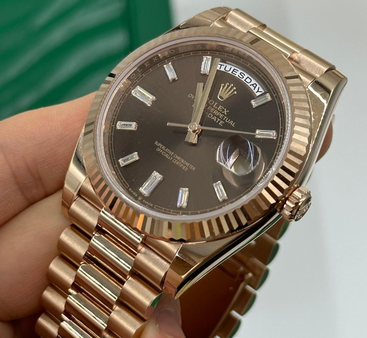 Rolex Day-date 40 Chocolate Diamonds Dial