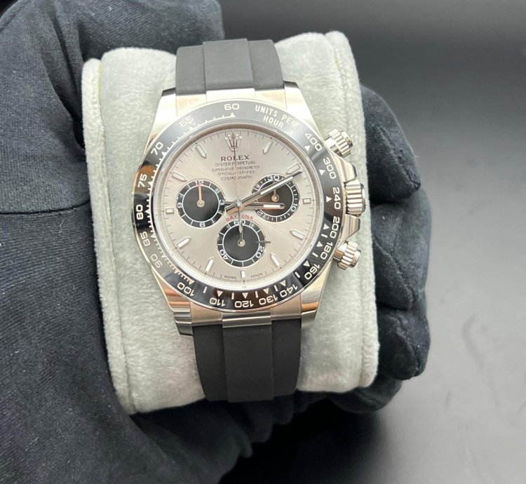 Rolex Daytona Cosmograph Daytona White Gold Oyster-flex Bracelet Ghost New Model