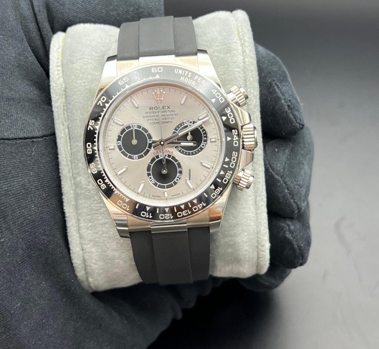 Rolex Daytona Cosmograph Daytona White Gold Oyster-flex Bracelet Ghost New Model