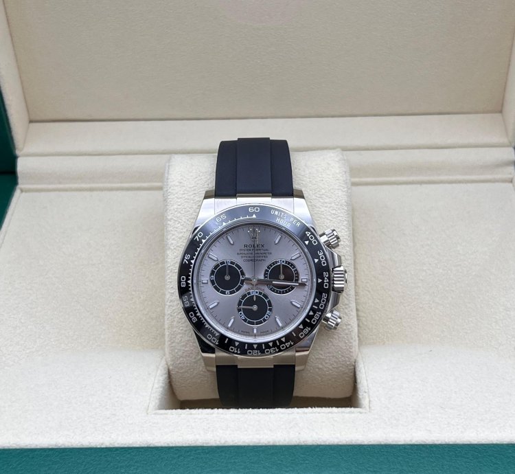 Rolex Daytona Cosmograph Daytona White Gold Oyster-flex Bracelet Ghost New Model