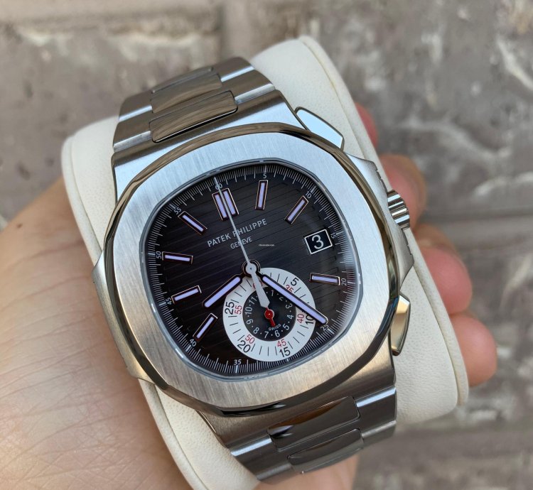 Patek Philippe Nautilus 5980 1a-014 Black Nautilus
