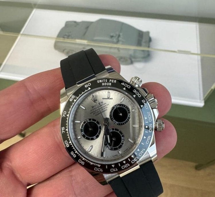 Rolex Daytona Cosmograph Daytona White Gold Oysterflex Silver Ghost Bnib 2025