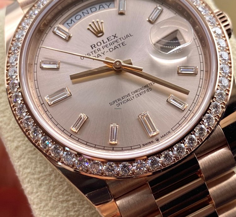 Rolex Day-date 40 Diamond Bezel Sundust