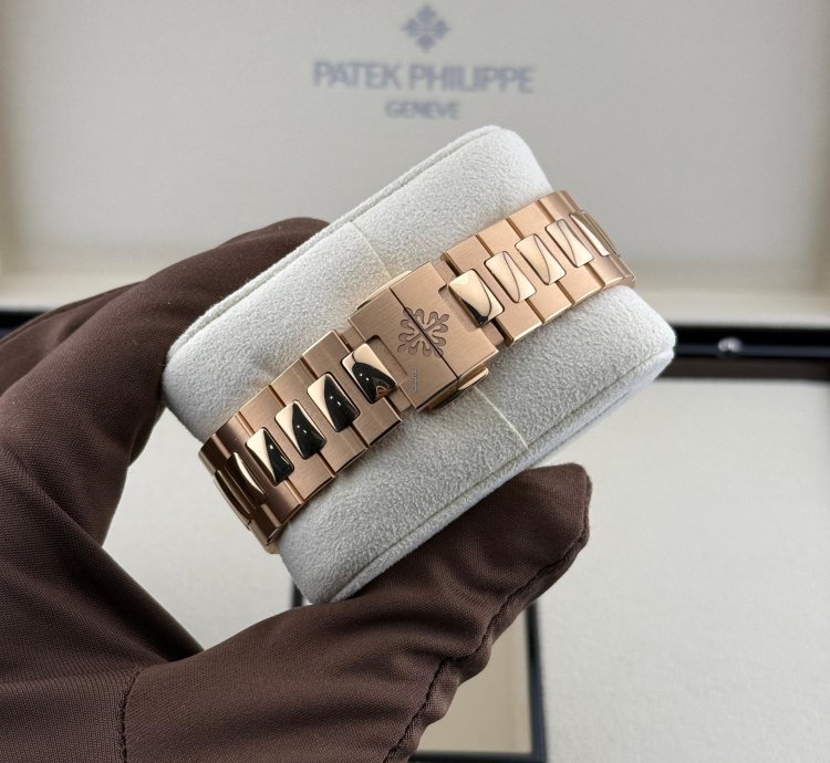 Patek Philippe Nautilus 5980 1r