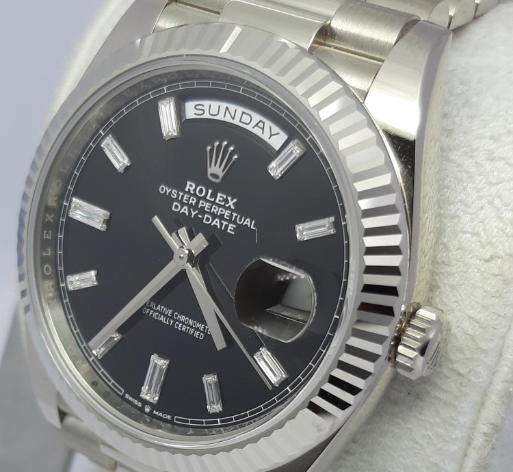 Rolex Day-date 40 Diamond Dial