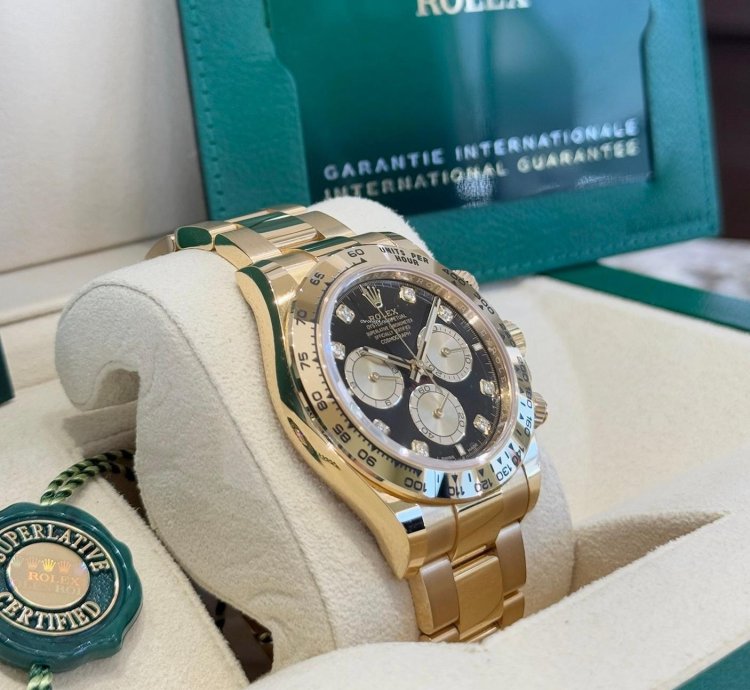 Rolex Daytona Cosmograph Daytona Yellow Gold Black Diamond Dial 2023