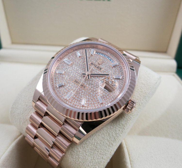 Rolex Day-date 40 Diamond Pave Dial Rose Gold President