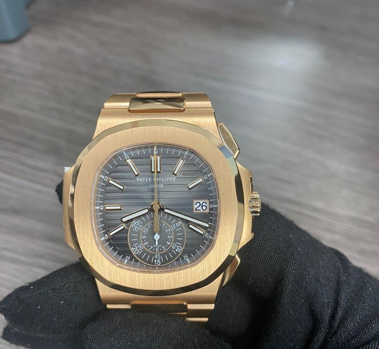 Patek Philippe Nautilus 5980 1r Nautilus Rose Gold Chronograph