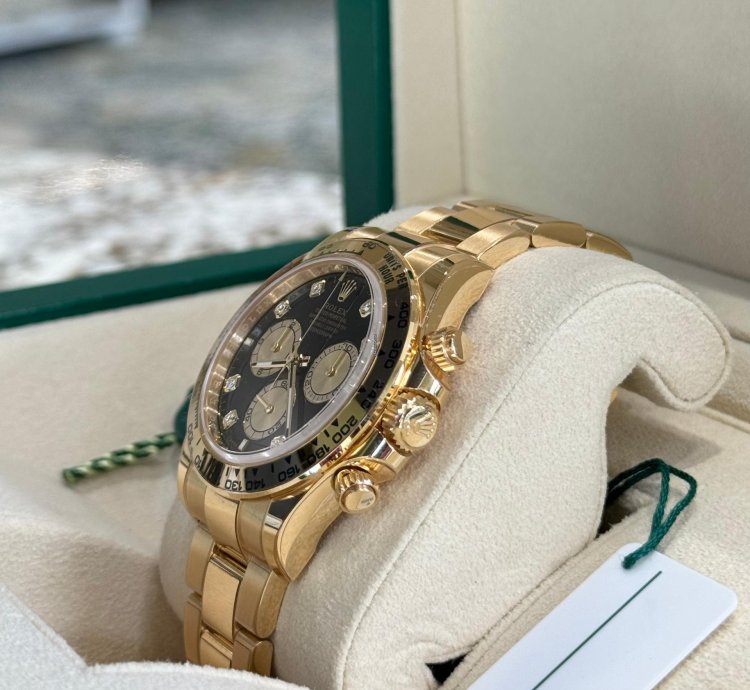 Rolex Daytona Cosmograph Daytona Yellow Gold Black Diamond Dial 2024