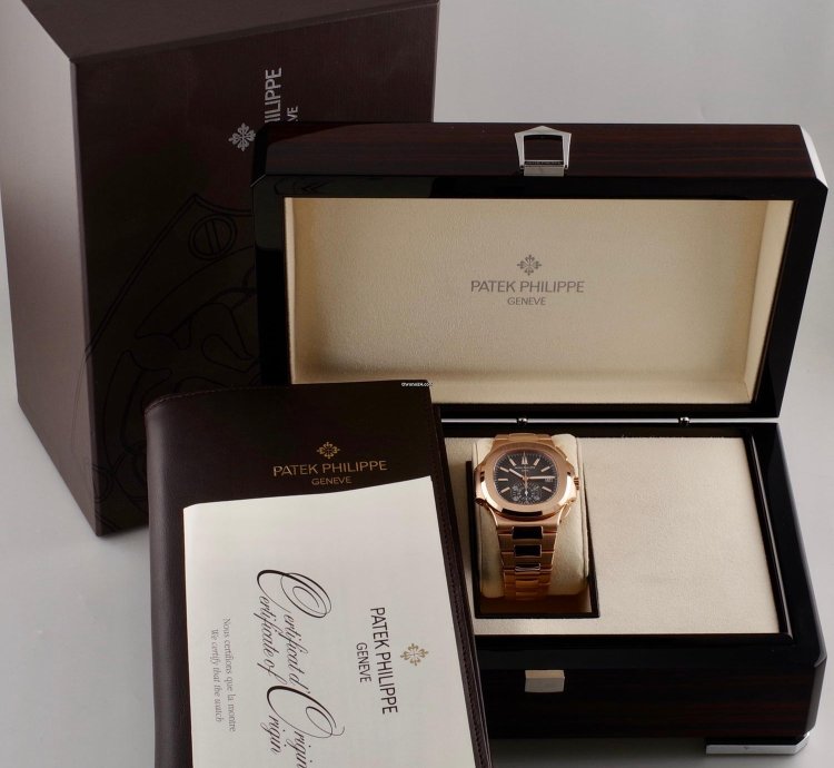 Patek Philippe Nautilus 5980 1r-001 18k Pink Gold Chronograph