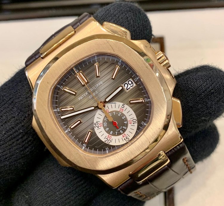 Patek Philippe Nautilus 5980 1r-001 Chocolate 2011 Extrait Archive