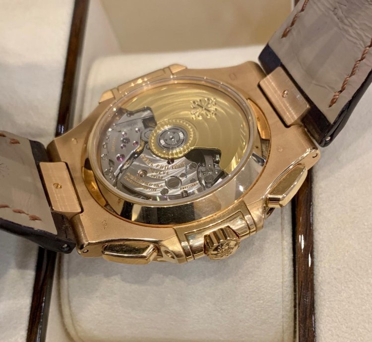 Patek Philippe Nautilus 5980 1r-001 Chocolate 2011 Extrait Archive