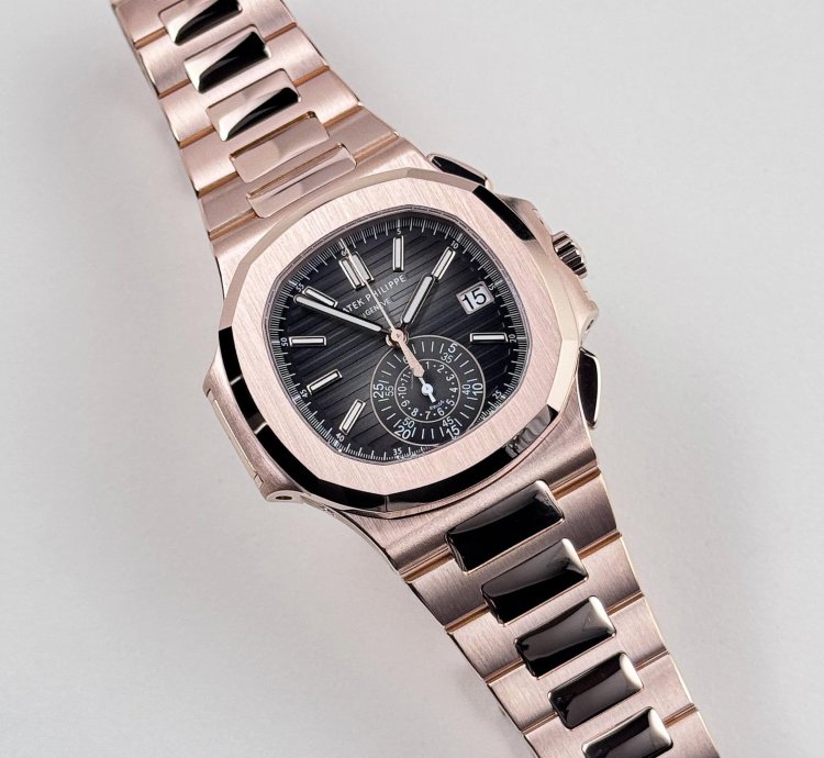 Patek Philippe Nautilus 5980 1r-001 Chronograph Date Rose Gold 2020