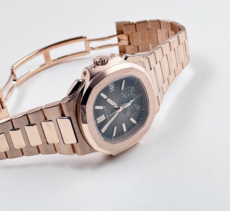 Patek Philippe Nautilus 5980 1r-001 Chronograph Date Rose Gold 2020