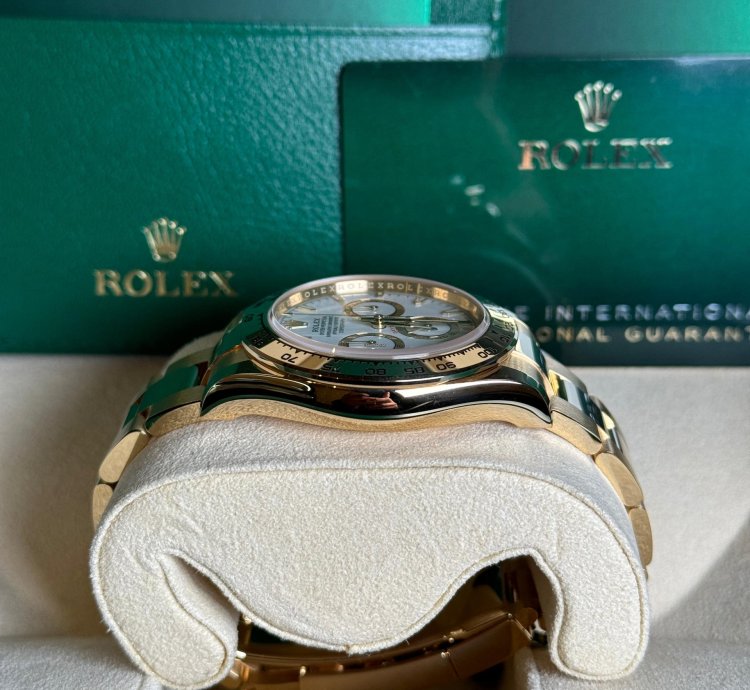 Rolex Daytona Cosmograph Daytona Yellow Gold White 2024 New