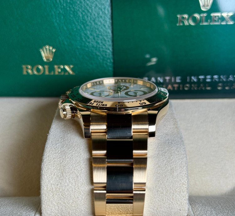 Rolex Daytona Cosmograph Daytona Yellow Gold White 2024 New