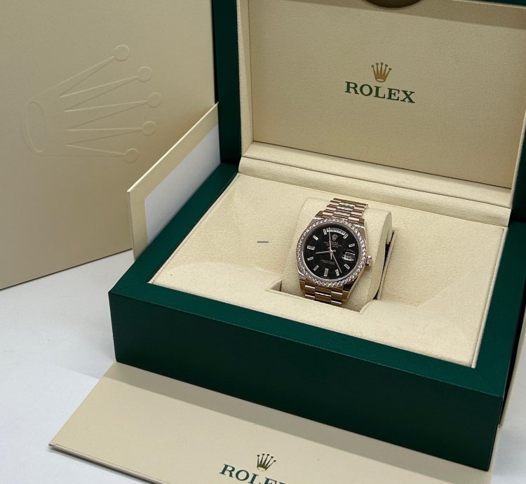 Rolex Day-date 40 Eisenkiesel Baguette Dial - 18 Kt Rose Gold - Ref 228245rbr - Unworn 2022