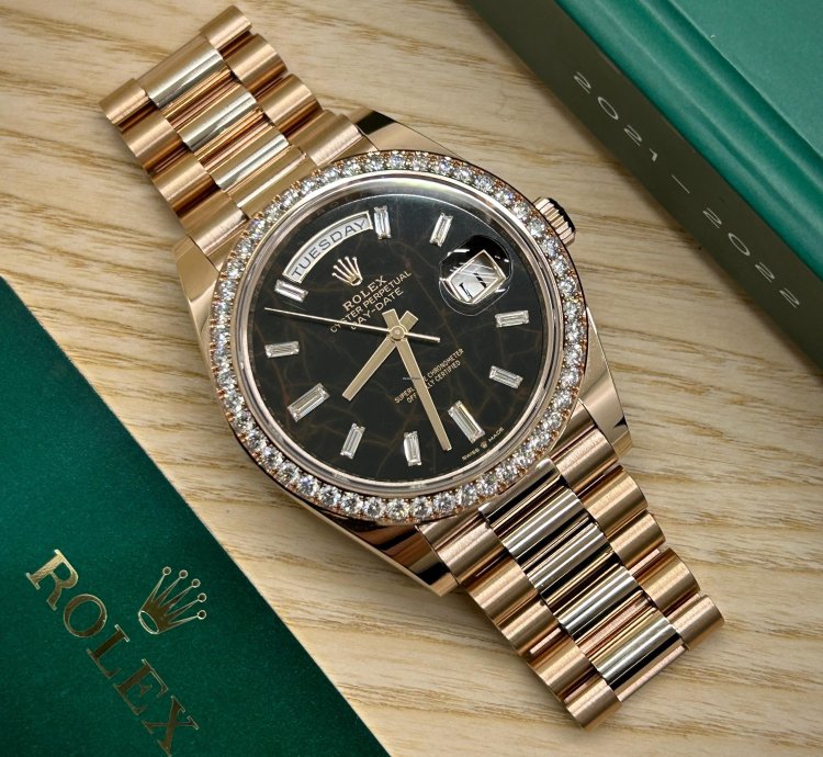 Rolex Day-date 40 Eisenkiesel Baguette Dial - 18 Kt Rose Gold - Ref 228245rbr - Unworn 2022