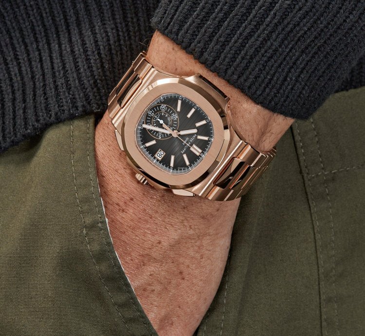 Patek Philippe Nautilus 5980 1r-001 Chronograph Date Rose Gold 2023