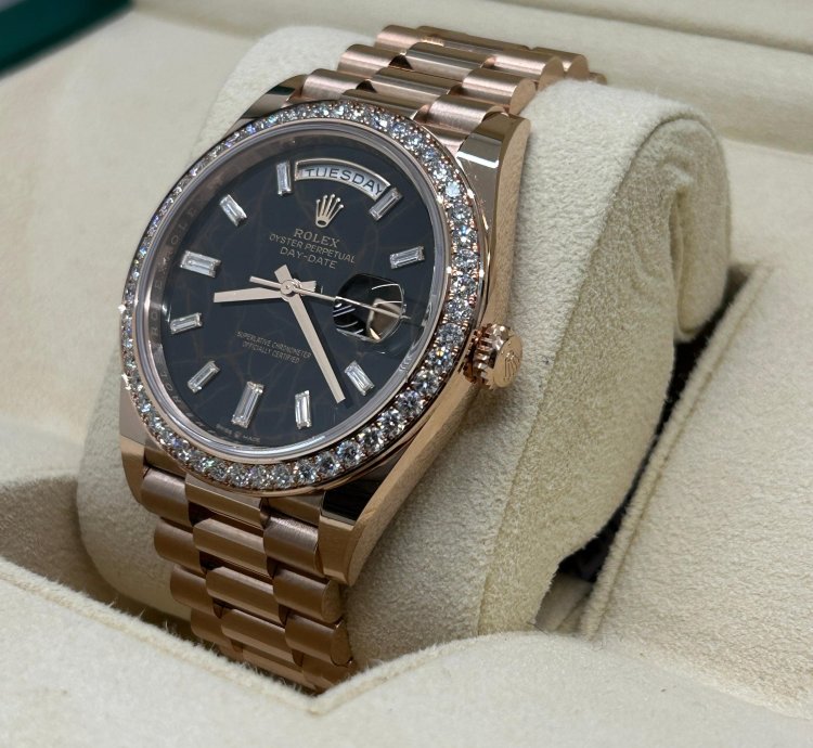 Rolex Day-date 40 Eisenkiesel Baguette Dial - 18 Kt Rose Gold - Ref 228245rbr - Unworn 2022