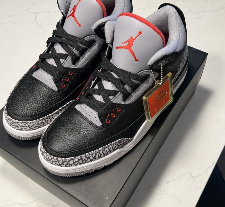 Air Jordan Black Cement 3 2018