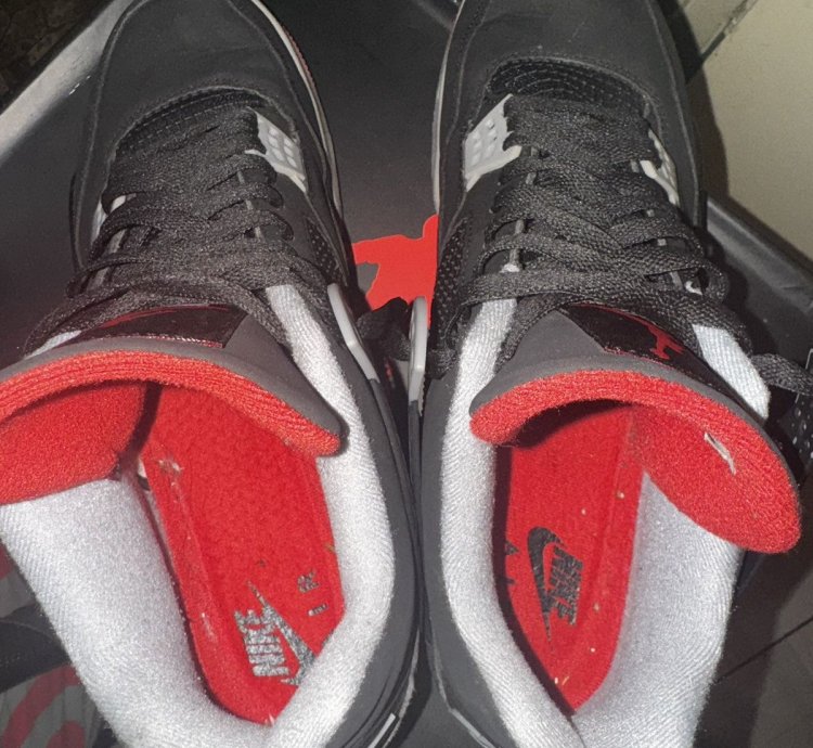 Air Jordan Bread 4s 2019