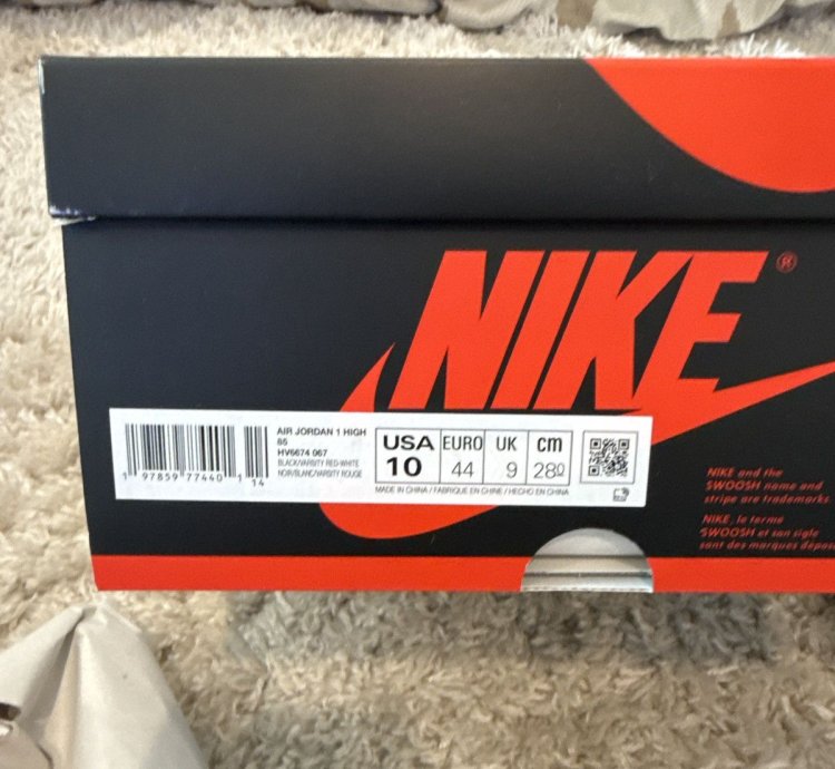 Air Jordan High 85 2025 Bred