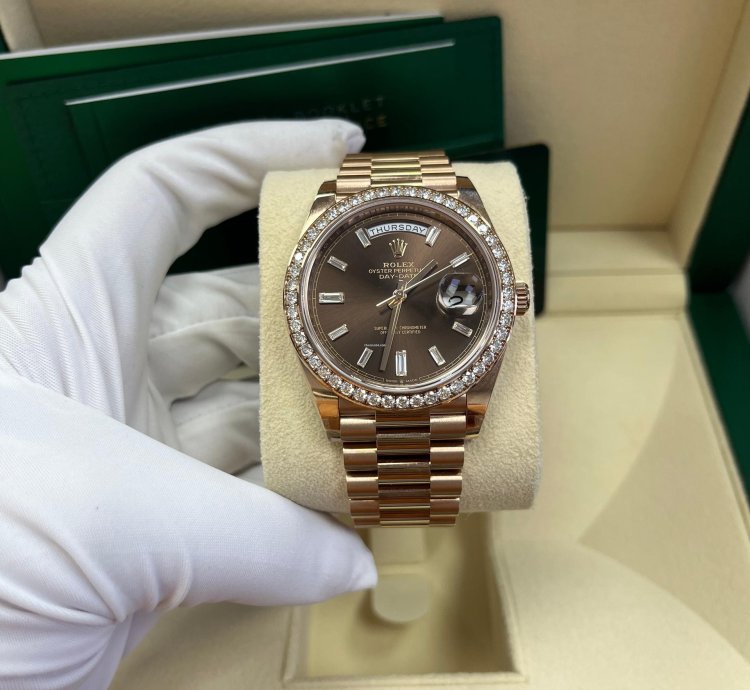 Rolex Day-date 40 Everose Gold Day-date 40-diamond Bezel-chocolate Baguette Dial-president 228345rbr