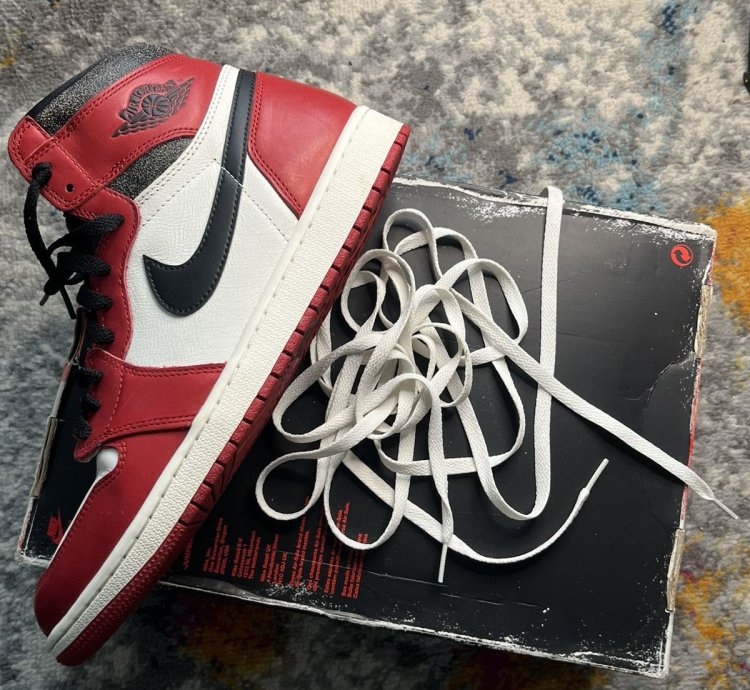 Air Jordan Retro 1 Chicago Lost And Found Size 11 5