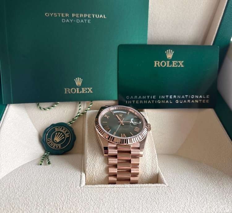 Rolex Day-date 40 Everose Gold Green Olive Dial 228235
