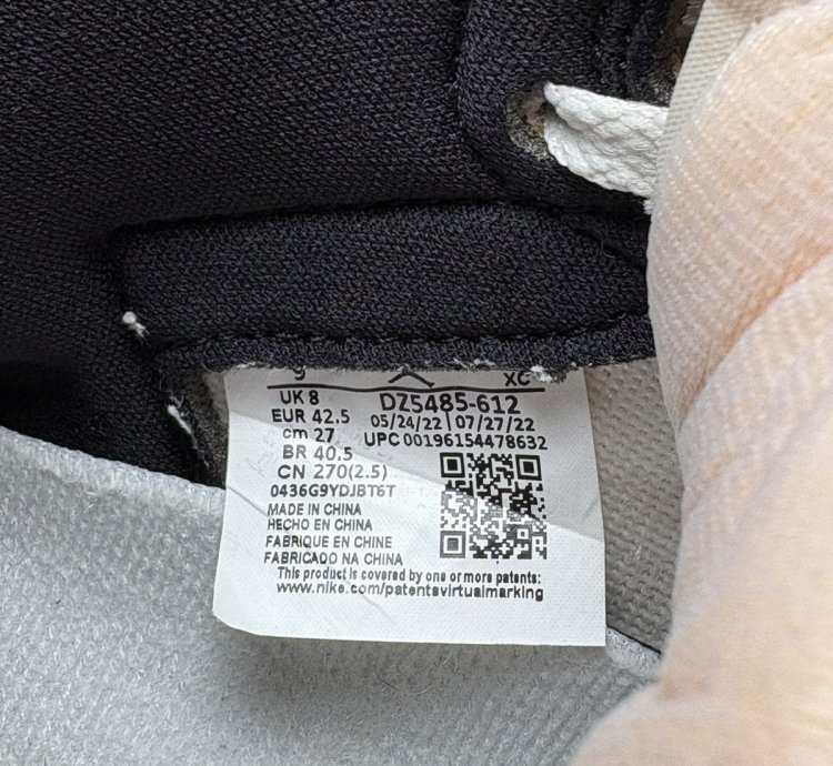 Air Jordan Retro 1 Lost And Found Size 9