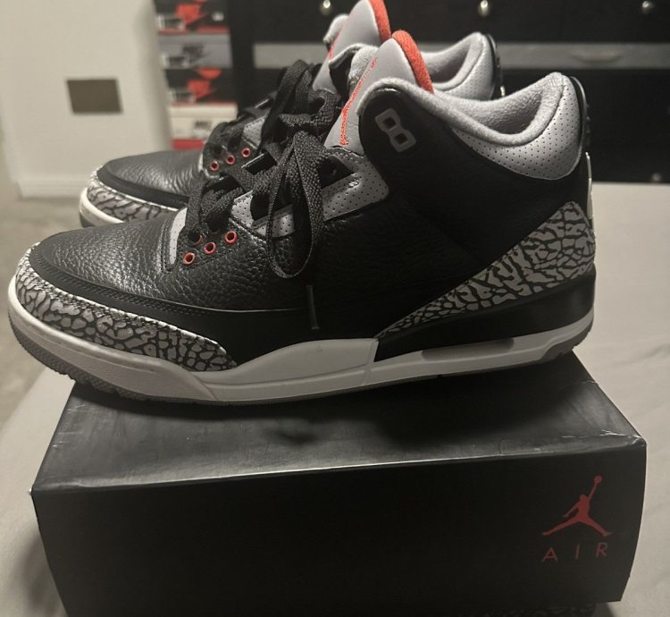 Air Jordan Retro 3 Og Black Cement 2018 Last Price Drop