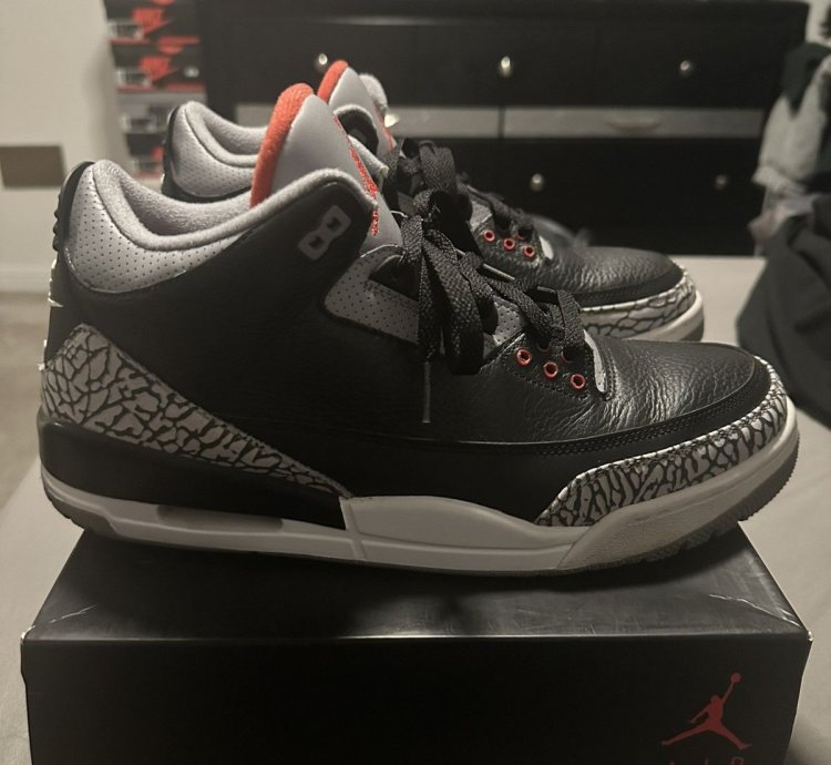 Air Jordan Retro 3 Og Black Cement 2018 Last Price Drop
