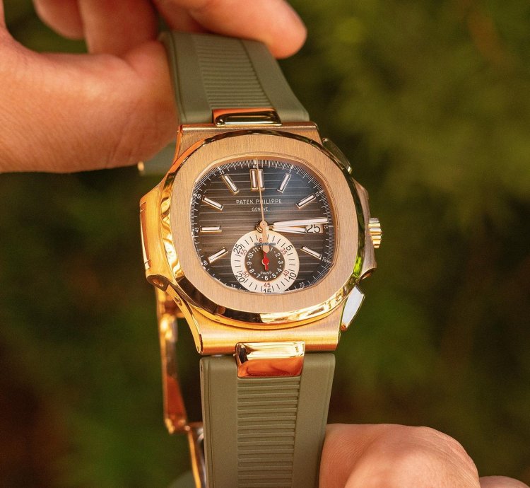 Patek Philippe Nautilus 5980r Full Set Top Condition