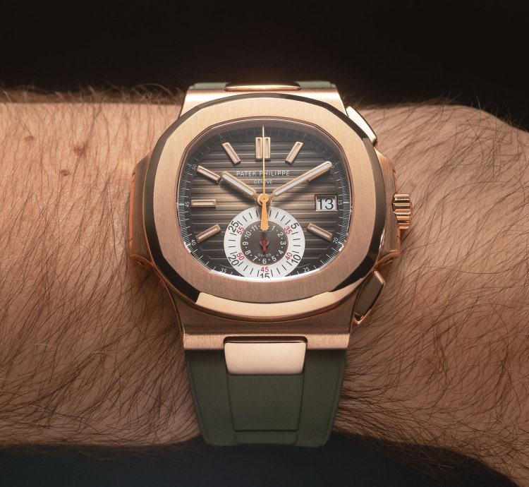 Patek Philippe Nautilus 5980r Full Set Top Condition