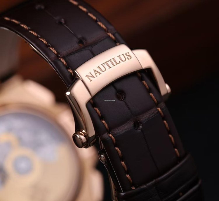 Patek Philippe Nautilus 5980r-001